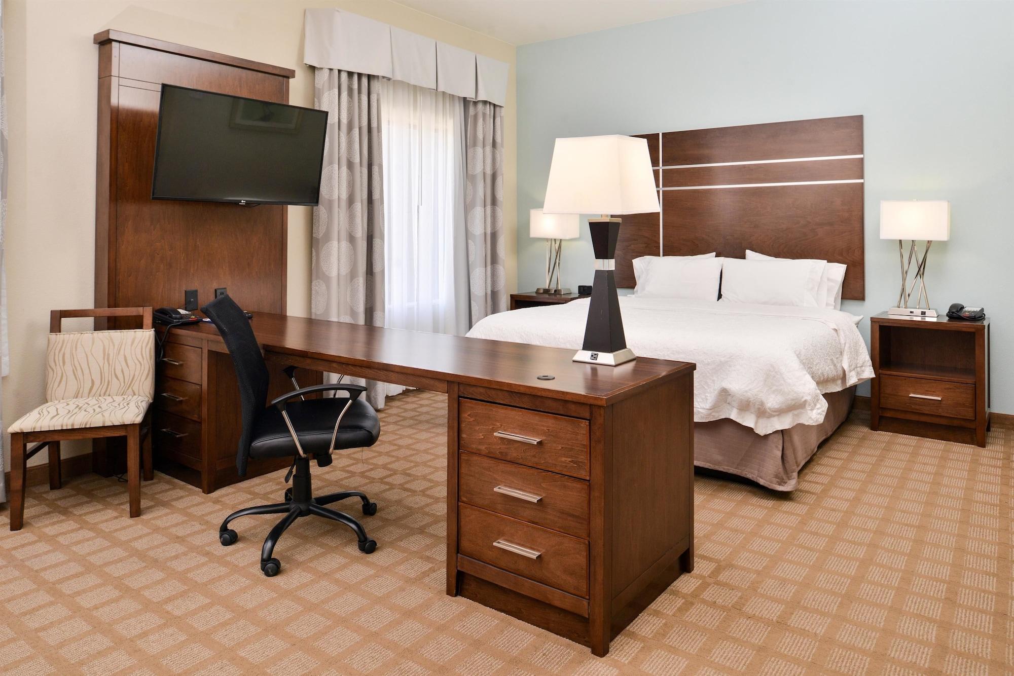 Hampton Inn And Suites Hutto Экстерьер фото