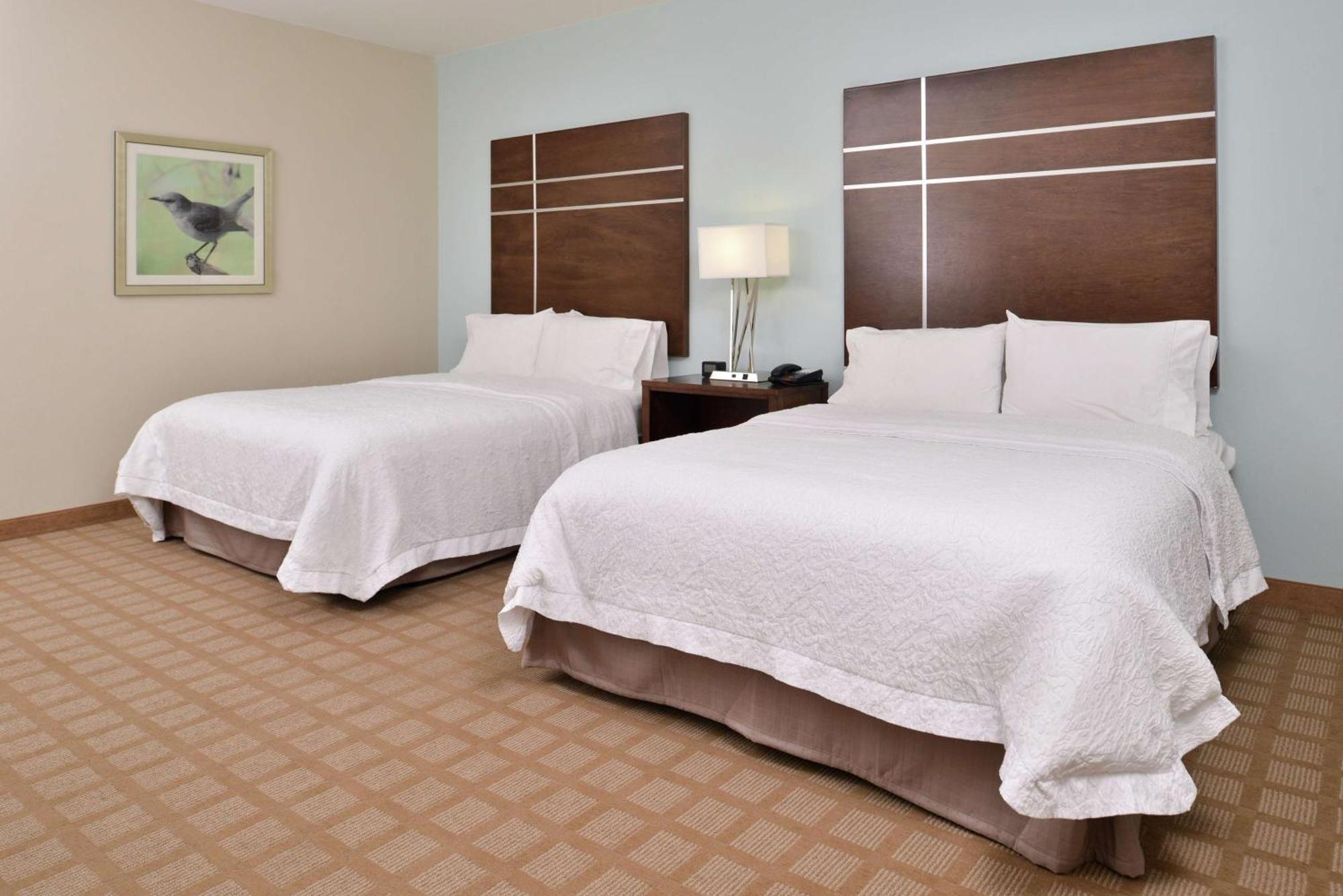 Hampton Inn And Suites Hutto Экстерьер фото