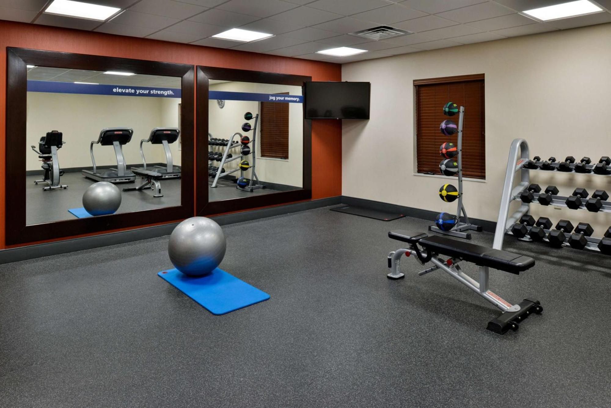 Hampton Inn And Suites Hutto Экстерьер фото
