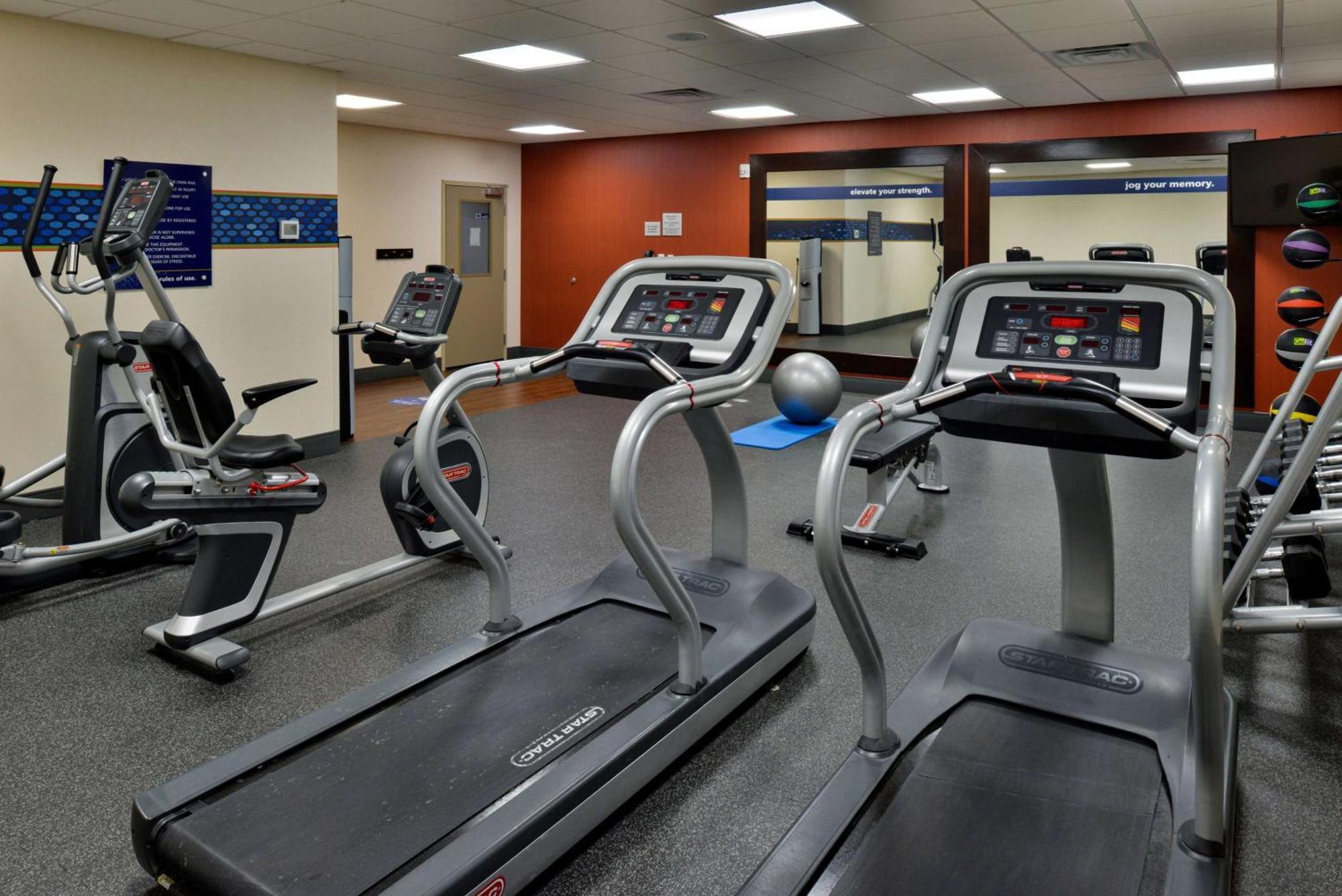 Hampton Inn And Suites Hutto Экстерьер фото