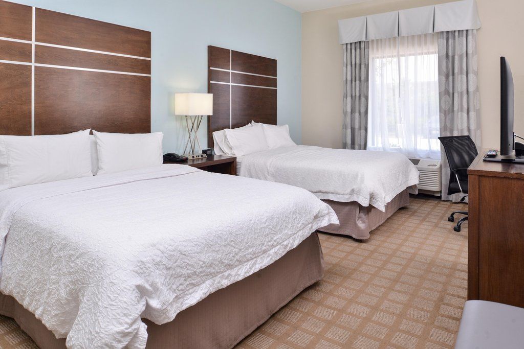 Hampton Inn And Suites Hutto Экстерьер фото